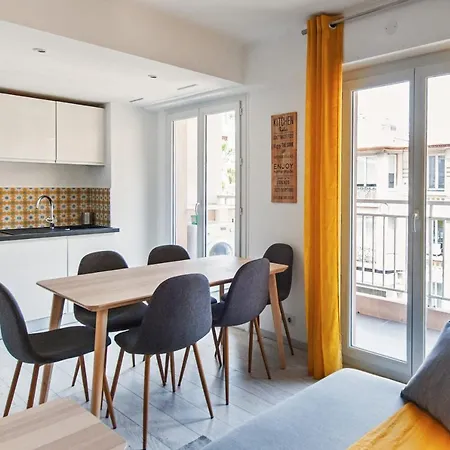 公寓 Cocoon In The Heart Of New Contemporary Air-conditioned 昂蒂布